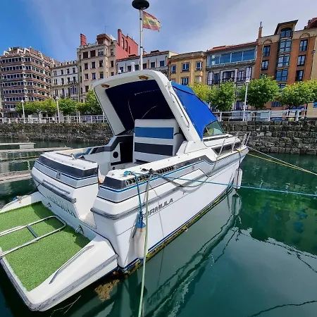 Bådhotel Experiencia En El Mar T *